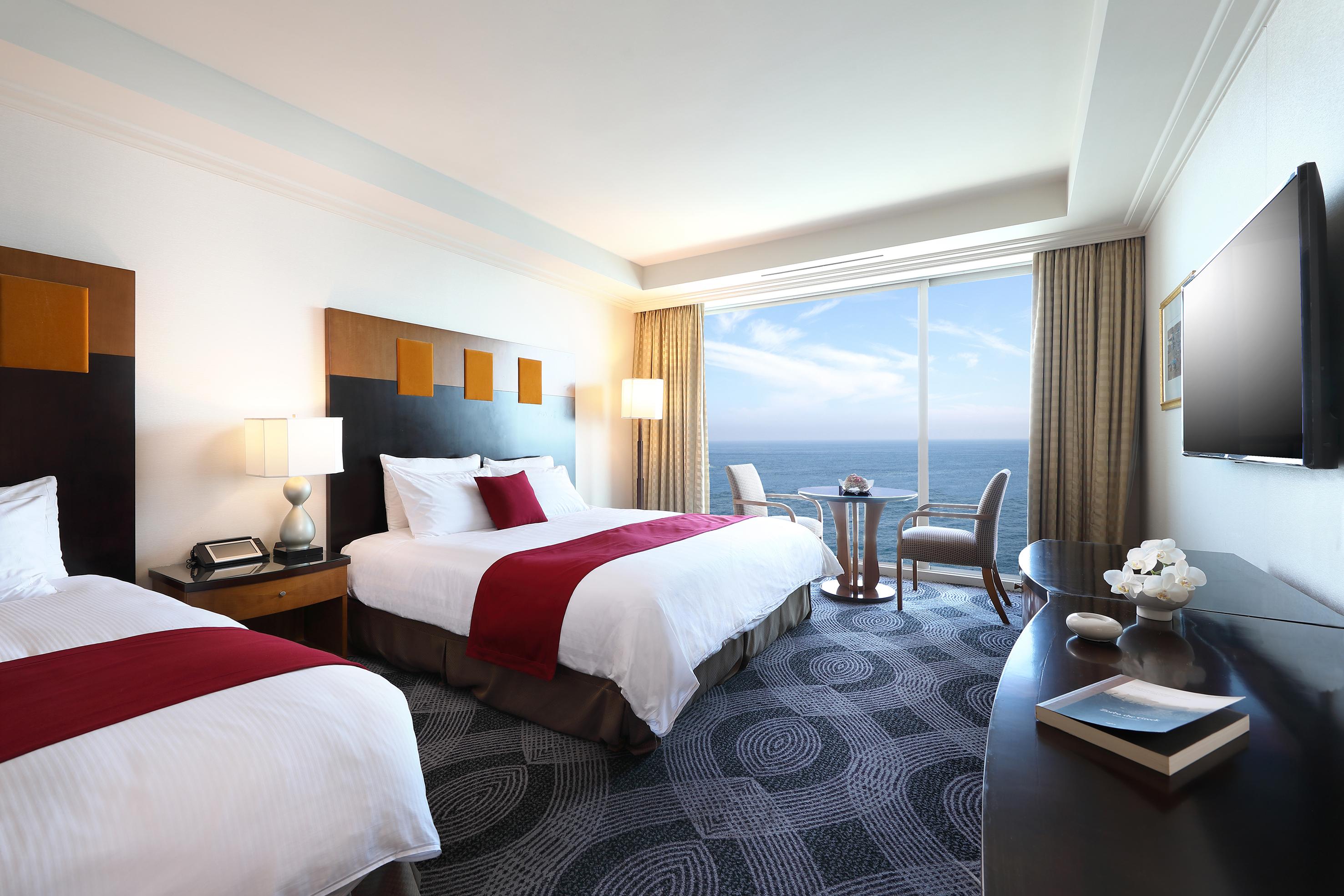 מלון Ramada Plaza By Wyndham Jeju Ocean Front מראה חיצוני תמונה