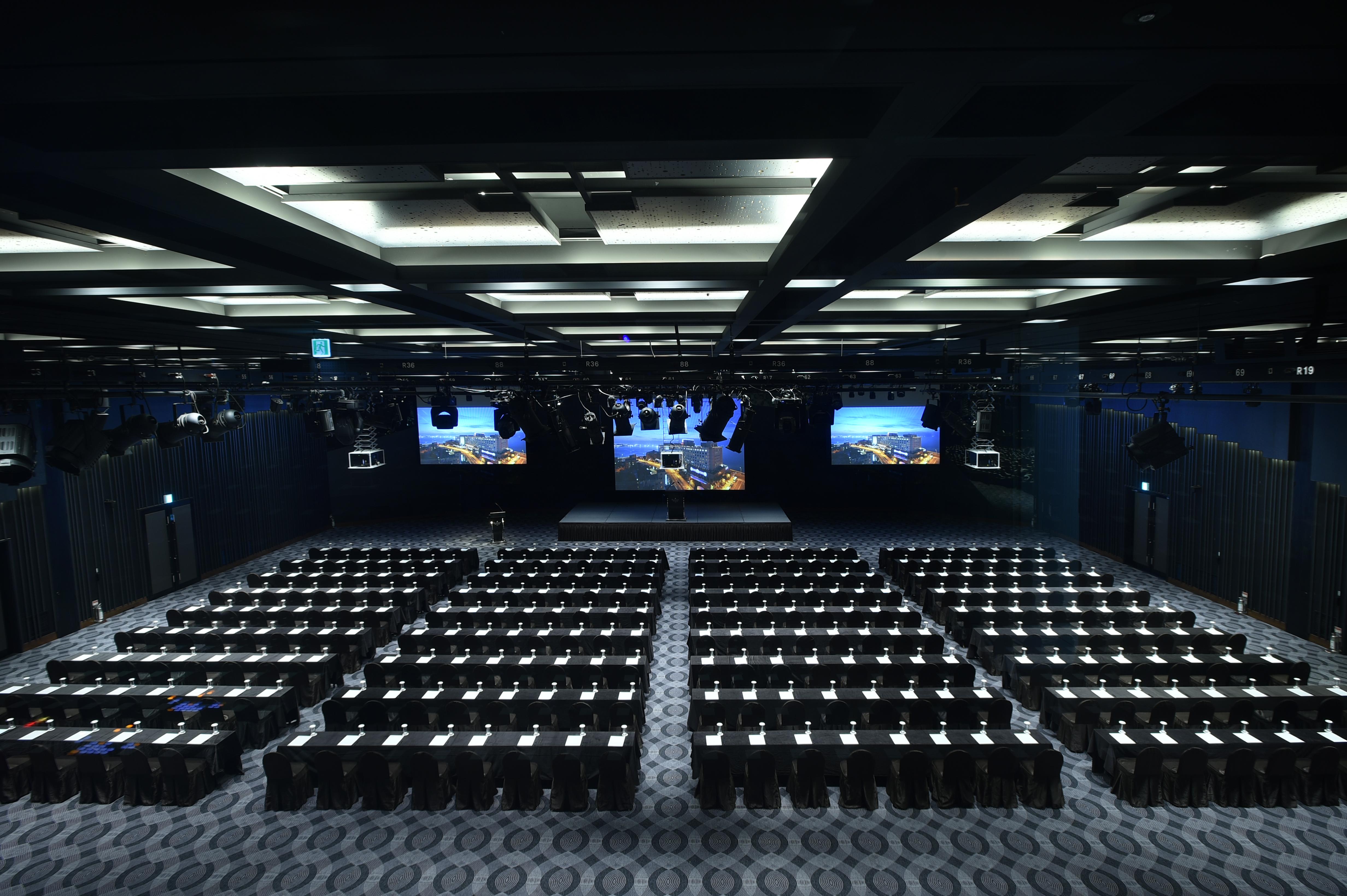 מלון Ramada Plaza By Wyndham Jeju Ocean Front מראה חיצוני תמונה The 2018 World Conference Center